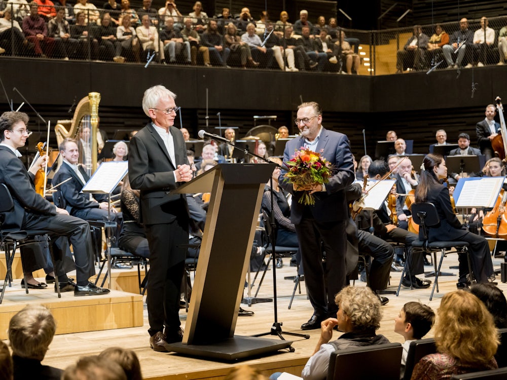 Münchner Philharmoniker Spielen Für Paul Müller: Eine Polka Zum Abschied Des Intendanten