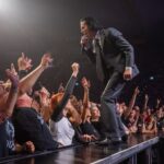 Nick Cave In Der Münchner Olympiahalle: Wenn Dich Der Wilde Gott Berührt