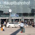 Polizei Nimmt Terrorverdächtigen Am Berliner Hauptbahnhof Fest