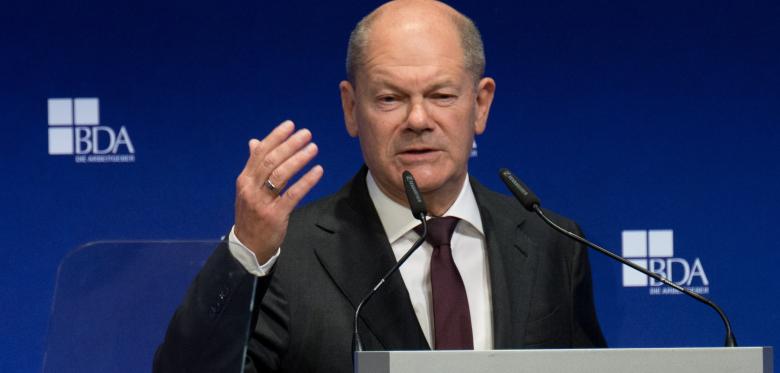 Die Wirtschaft Fordert Und Scholz Verspricht