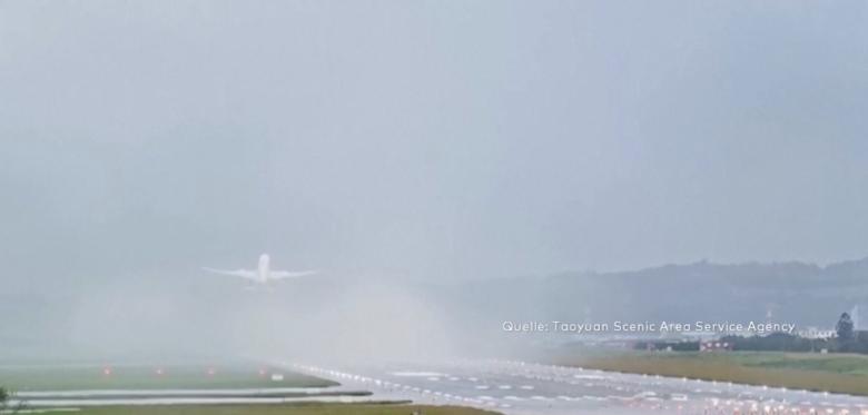 So Heftig Straucheln Die Flugzeuge In Taiwan Beim Start