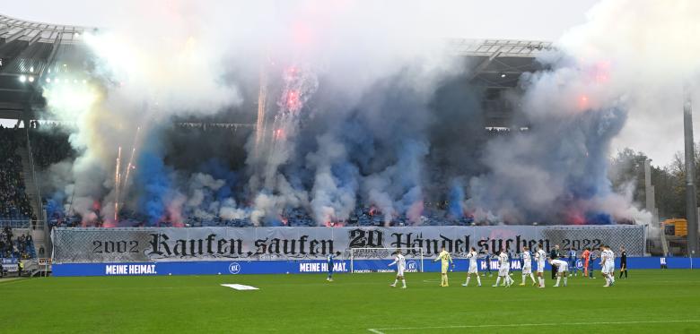 Karlsruher Fanprojekt Mitarbeiter Zu Geldstrafen Verurteilt