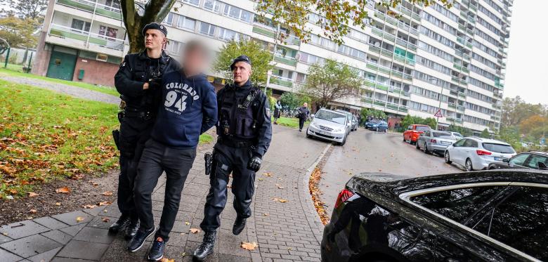 16 Mal Verdacht Auf Illegalen Aufenthalt, 124 Nicht Gemeldet – „zustände Unerträglich“