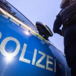 Waffen, Diebstahl Und Erpressung – Razzia Gegen Junge Männer Aus Rechtsextremer Szene