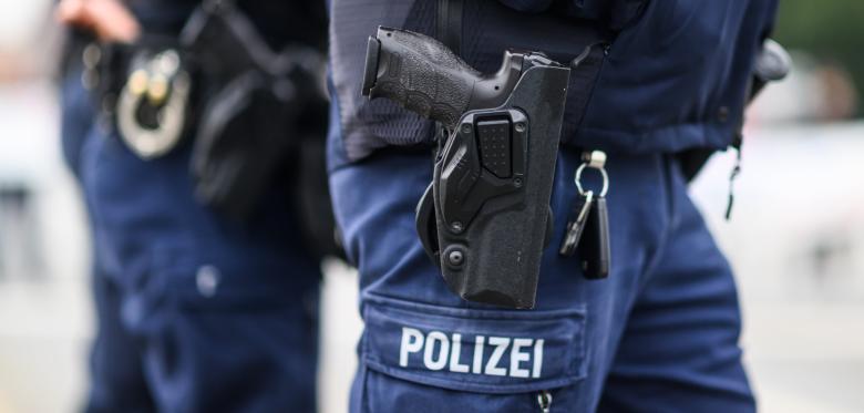 Von Polizei Erschossene 20 Jährige Hatte Keine Scharfe Waffe