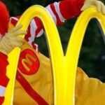 Übertreibt Er Es Jetzt? Trump Arbeitet Als Ronald Mcdonald