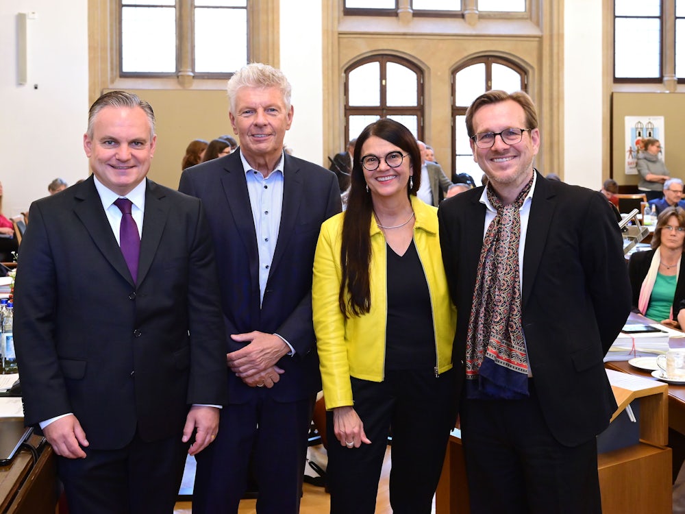 Referenten Im Münchner Rathaus: Sie Entscheiden über Erfolg Und Misserfolg Einer Stadtregierung