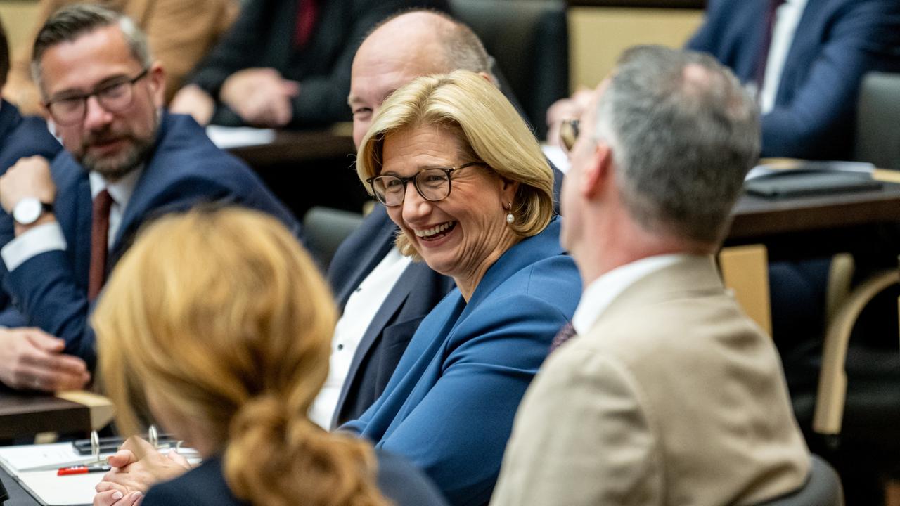 Anke Rehlinger Zur Neuen Bundesratspräsidentin Gewählt