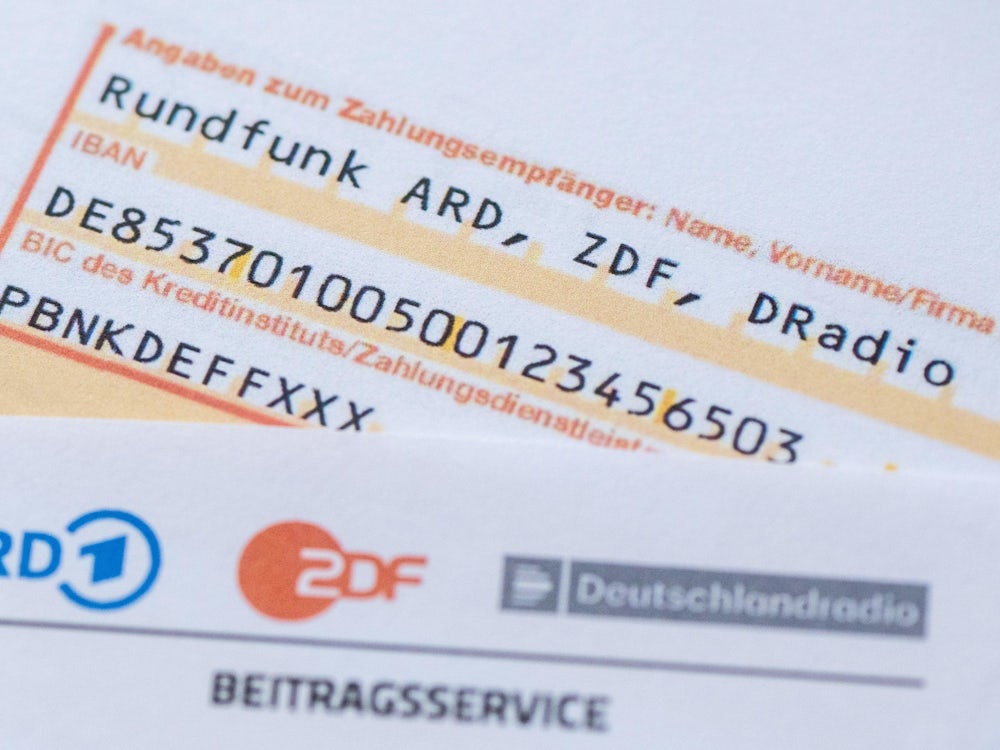 Öffentlich Rechtlicher Rundfunk: Aber Der Beton Bei Ard Und Zdf Ist Gerettet