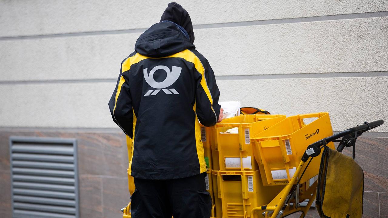 Aggressionen Gegen Zusteller Alarmieren Die Deutsche Post