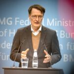 Lauterbach Will Steigende Pflegekosten Mit Reform Stoppen