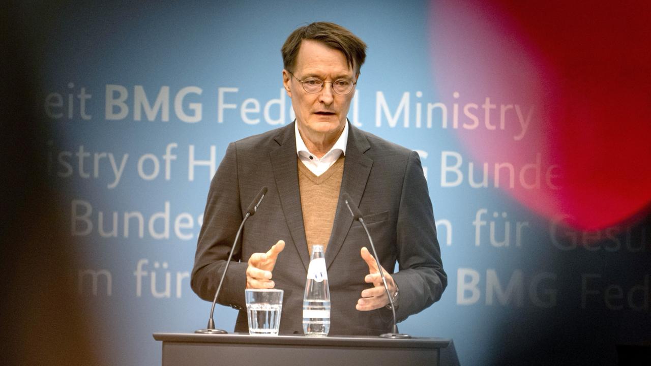 Lauterbach Will Steigende Pflegekosten Mit Reform Stoppen