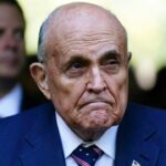 Gerichtsurteil: Giuliani Verliert Apartment An Wahlhelferinnen