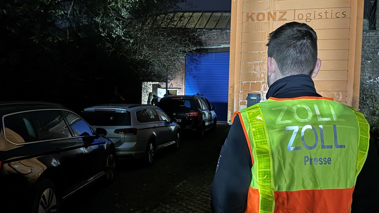 Razzia In Illegaler Zigarettenfabrik