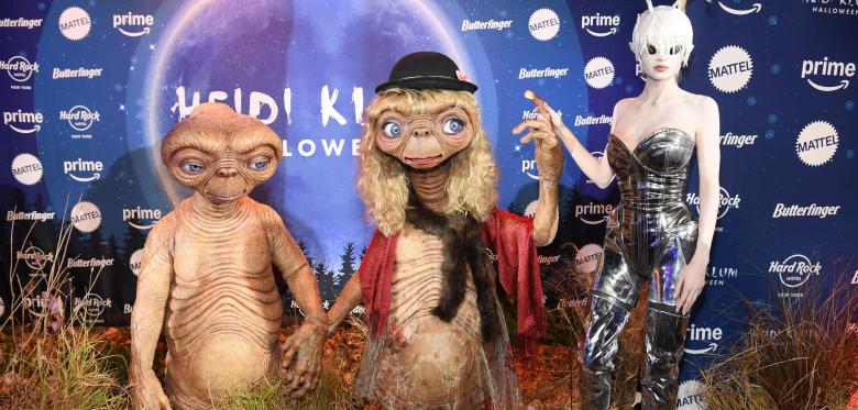 Heidi Klum Auf Halloween Party Als E.t. Verkleidet