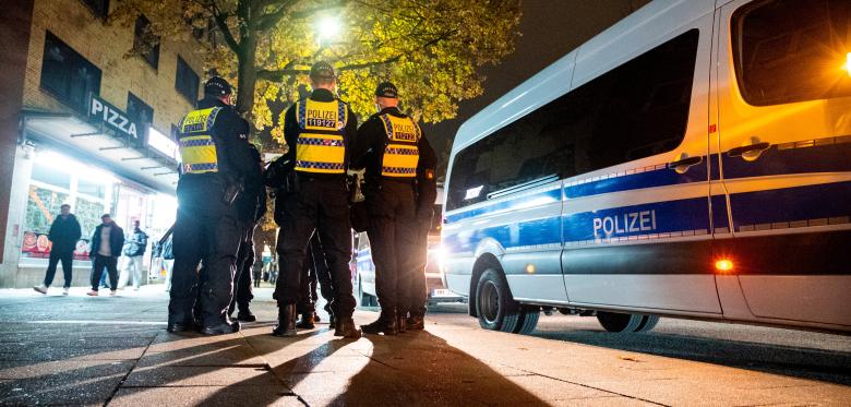 Im Gegensatz Zu Den Vorjahren Bleibt Es In Hamburg An Halloween Ruhig